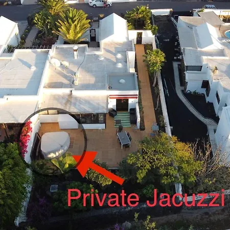 Lovely Nico Playa Blanca, Hot Tub, Communal Pool Playa Blanca (Lanzarote)