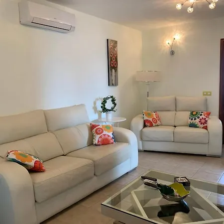 Lovely Nico Playa Blanca, Hot Tub, Communal Pool * Playa Blanca (Lanzarote)