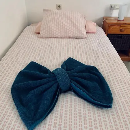 Lovely Nico Playa Blanca, Hot Tub, Communal Pool Villa