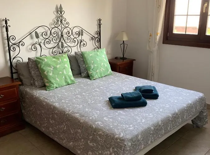 Lovely Nico Playa Blanca, Hot Tub, Communal Pool Villa Playa Blanca (Lanzarote)