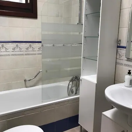 Willa Lovely Nico Playa Blanca, Hot Tub, Communal Pool *