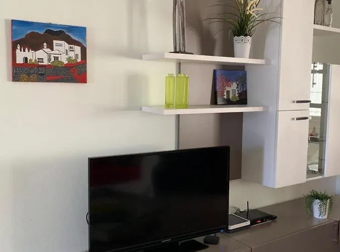 فيلة Lovely Nico Playa Blanca, Hot Tub, Communal Pool