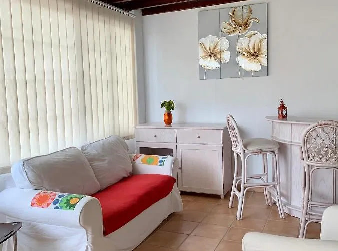 Lovely Nico Playa Blanca, Hot Tub, Communal Pool فيلة بلايا بلانكا