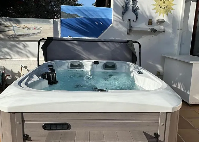 Lovely Nico Playa Blanca, Hot Tub, Communal Pool بلايا بلانكا